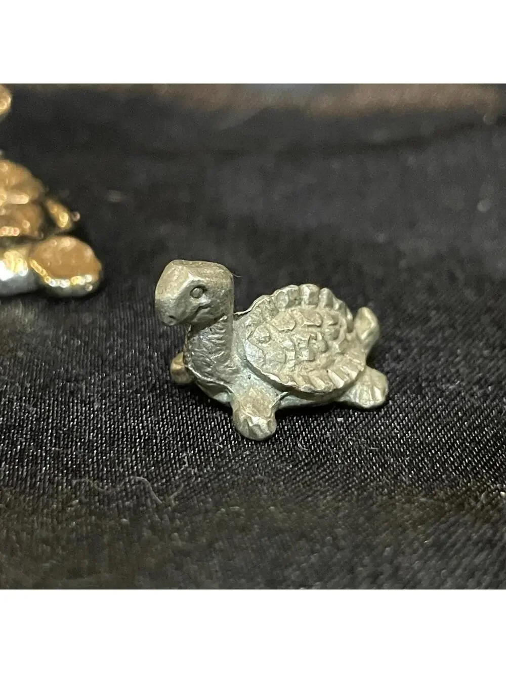 Pewter turtle pair